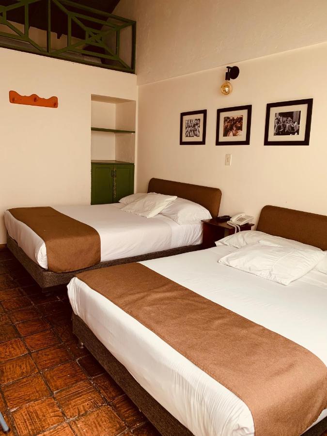 Hotel Posada De San Agustin Tunja Kültér fotó